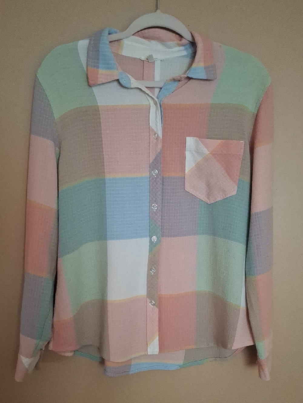 Maurices Soft Pink & Cream Lightweight Top
